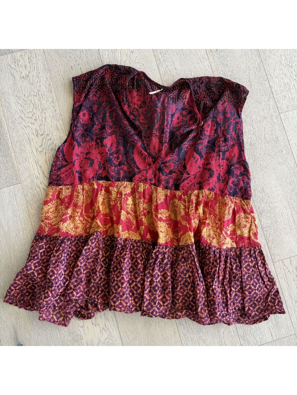 Anthropologie Mixed Print Sleeveless V-Neck Blouse Size S Oversized